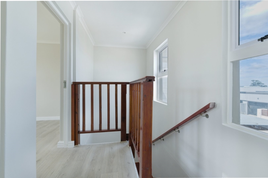 To Let 2 Bedroom Property for Rent in Parsonsvlei Eastern Cape